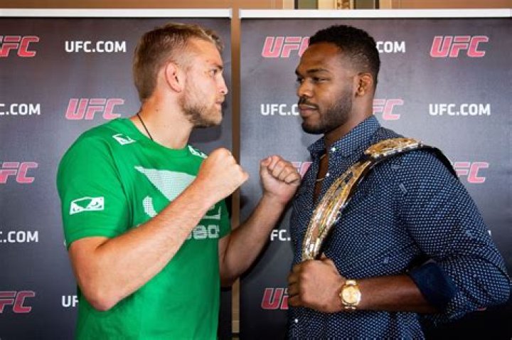 
Alexander Gustafsson Height, Weight, Net Worth, Age, Birthday, Wikipedia, Who, Nationality, Biography 