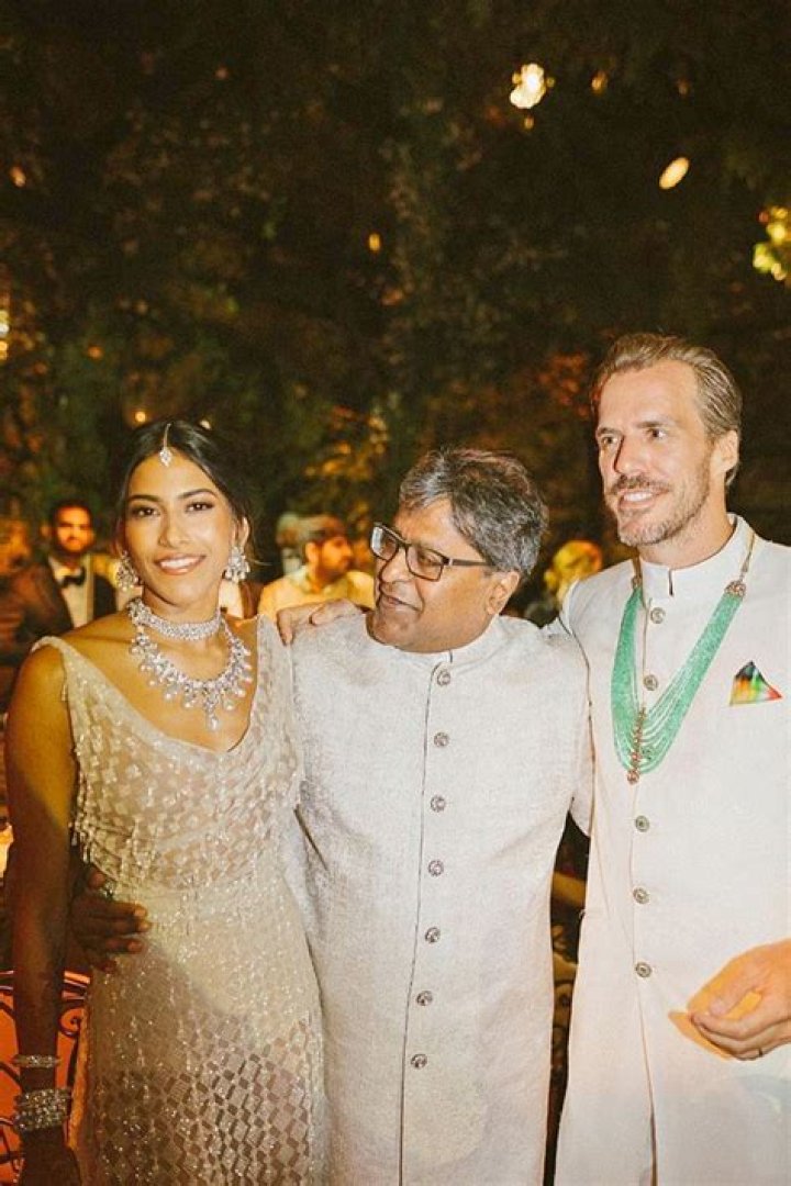 
Are IPL Chairman Lalit Modi And Sushmita Sen Getting Married? Update On His Ex Wife & Family 