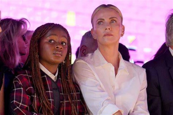 
Charlize Theron’s Daughters ‘Hate’ When She Changes Her Hair: ‘They Think I’m So Uncool’ 