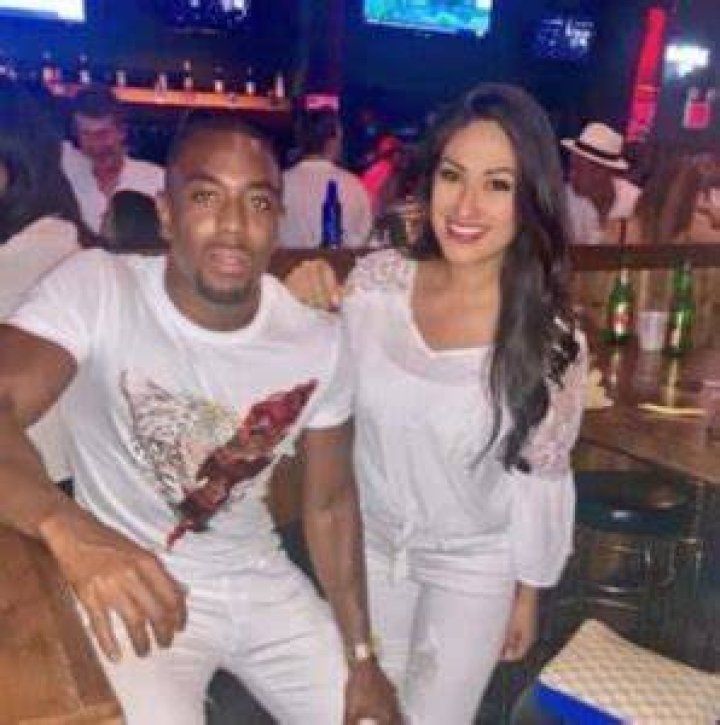 Chauncy Glover is Married to Wife? Or Dating a Girlfriend?