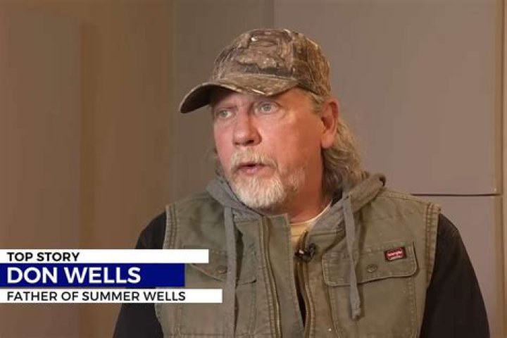 
Father of Missing Tenn. Girl Who Vanished a Year Ago Speaks Out After Jail Release 