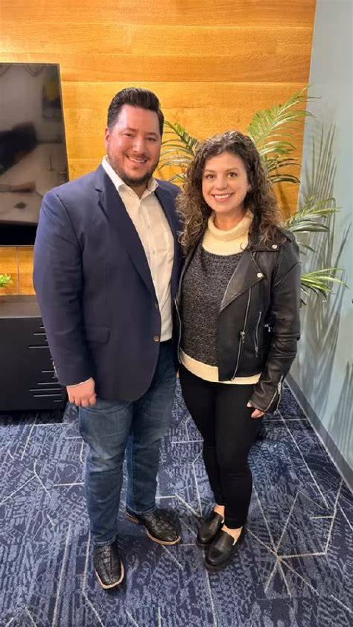 
Is Amanda Dugan Leaving KXAN? Her Husband, What Happened To Her? 