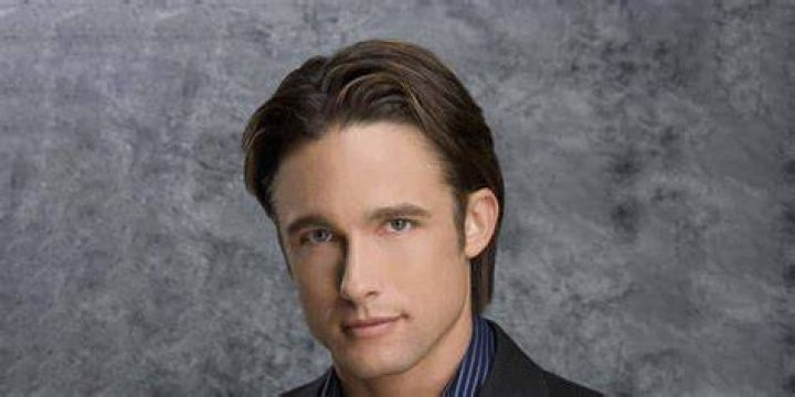 
Jay Kenneth Johnson’s Wiki: Relationships, Net Worth, Wife, Age 