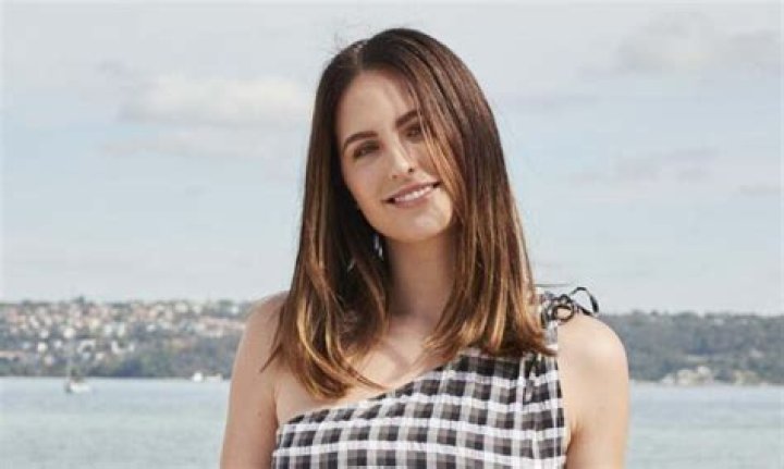 
Jesinta Franklin Height, Weight, Net Worth, Age, Birthday, Wikipedia, Who, Nationality, Biography 