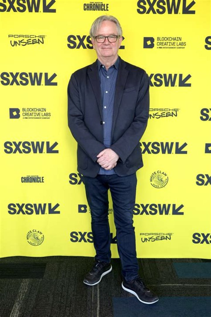 
Mark McKinney Height, Weight, Net Worth, Age, Birthday, Wikipedia, Who, Nationality, Biography 