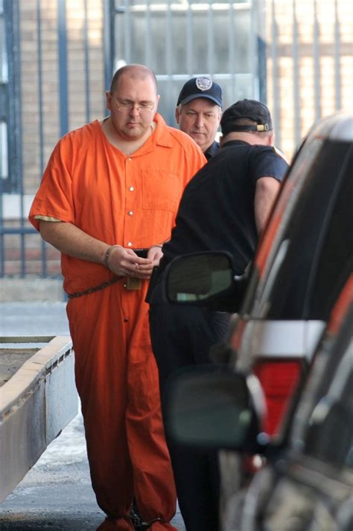 
Michael Carneal still hears voices in his head, a Kentucky school shooter tells the parole board 