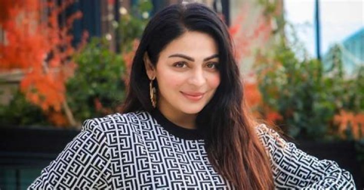 Ramya Barna Arshvir Kaur Bajwa Height, Weight, Net Worth, Age, Birthday, Wikipedia, Who, Instagram, Biography