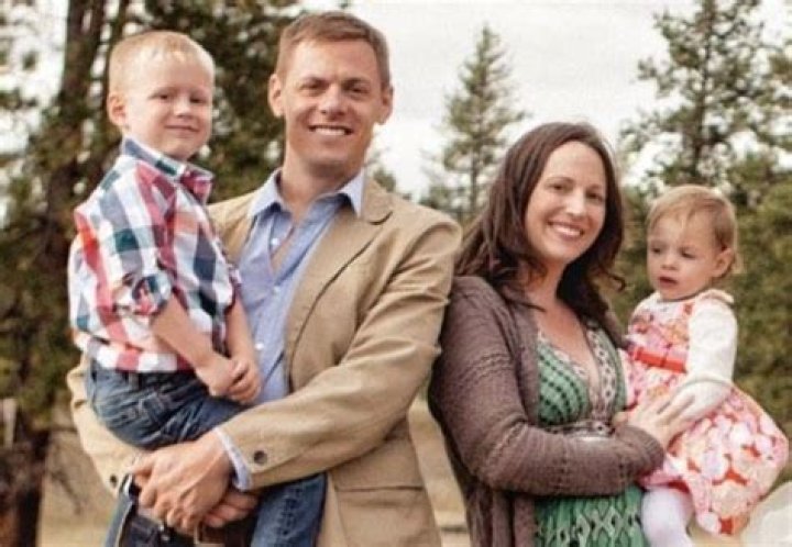 Steven Rinella Brother Matt Rinella and Family Members