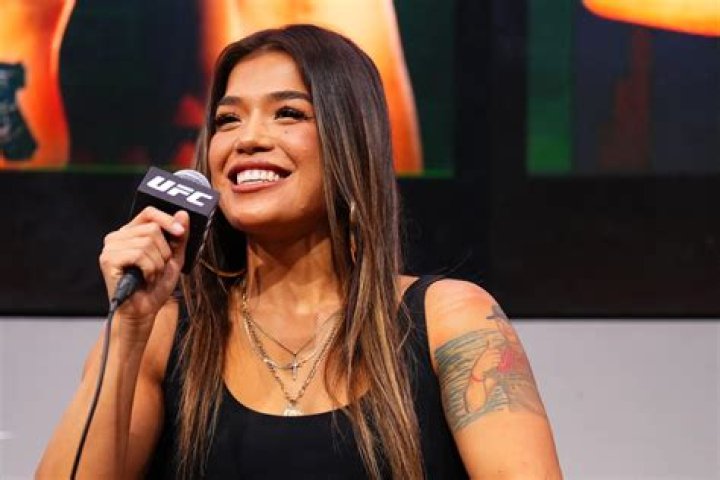 
Suzy Cortez Height, Weight, Net Worth, Age, Birthday, Wikipedia, Who, Nationality, Biography 