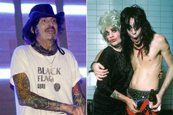
Tommy Lee Explains That NSFW Full-Frontal Nude 