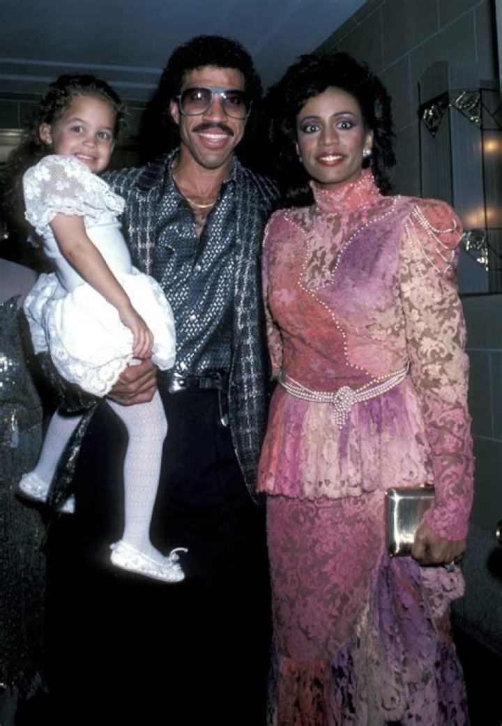 
What Is Nicole Richie Doing Now? Husband Daughter And Age Wiki – Why Did Lionel Richie Adopt Her? 