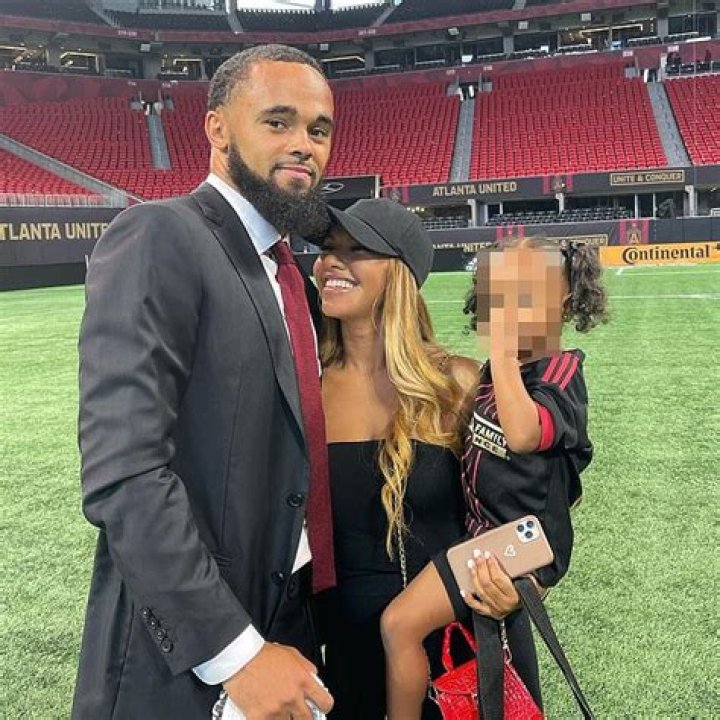 
Who Is Ayla Walkes? Anton Walkes Daughter: Wikipedia Age And Family 