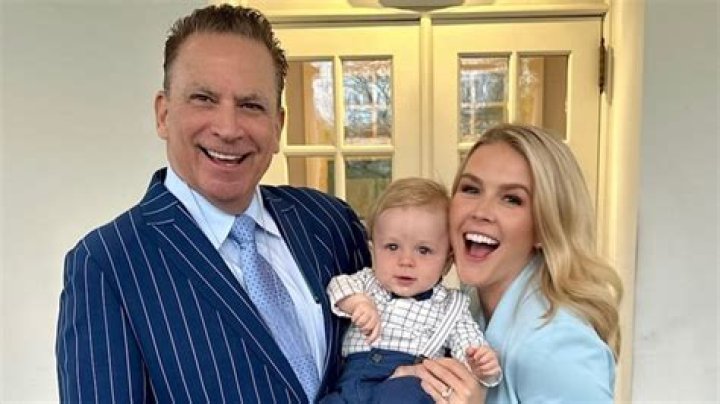 
Who Is Carlynn DeVane? Doc Redman Girlfriend: Wiki & Net Worth Details 