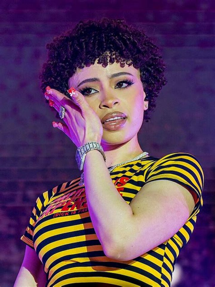 
Who Is Ice Spice Mother – Why Is She Gong Viral? Parents Siblings And Wiki 